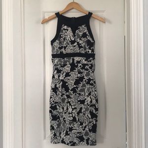 WHITE HOUSE BLACK MARKET DRESS SIZE 0